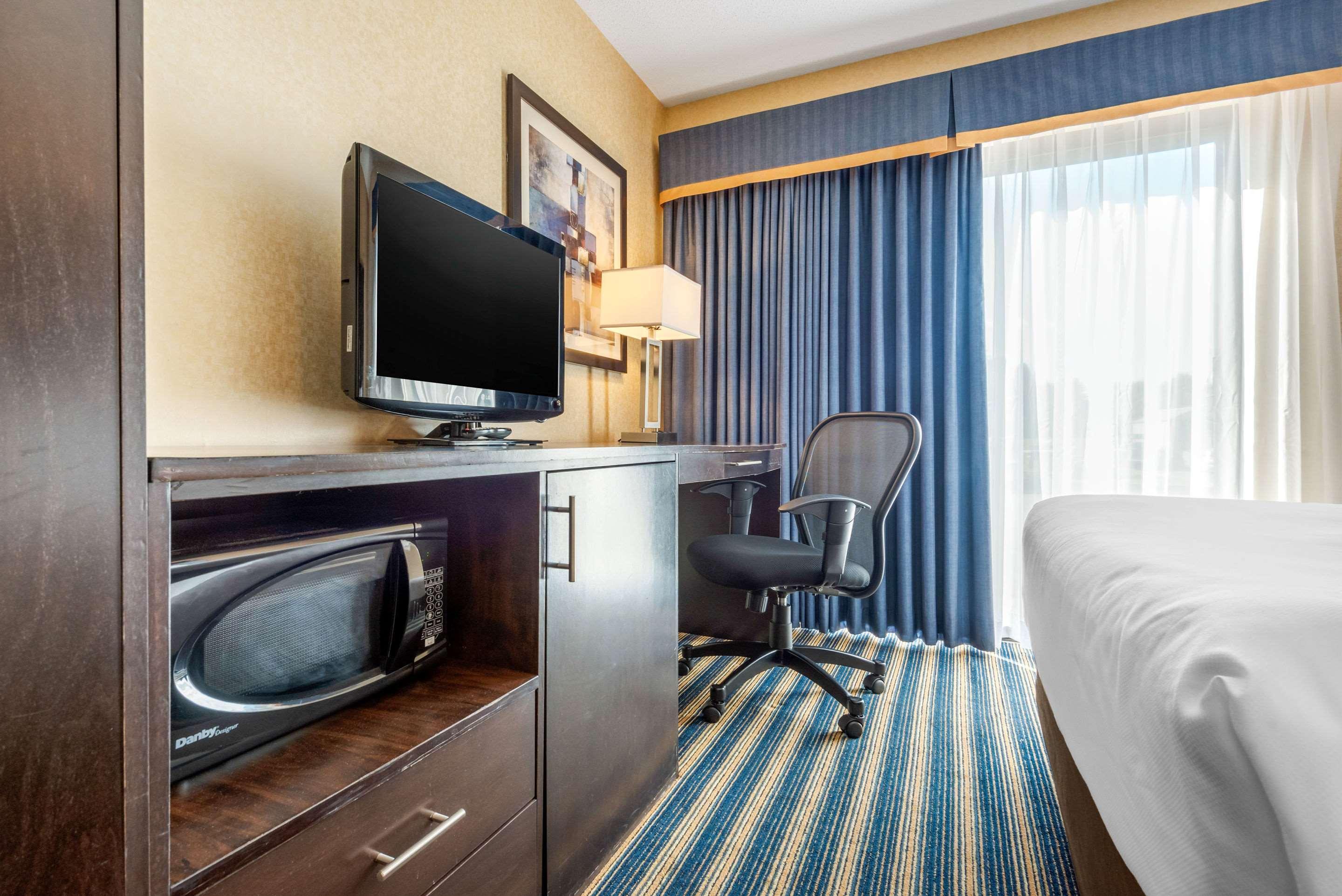 Comfort Inn Saint Thomas