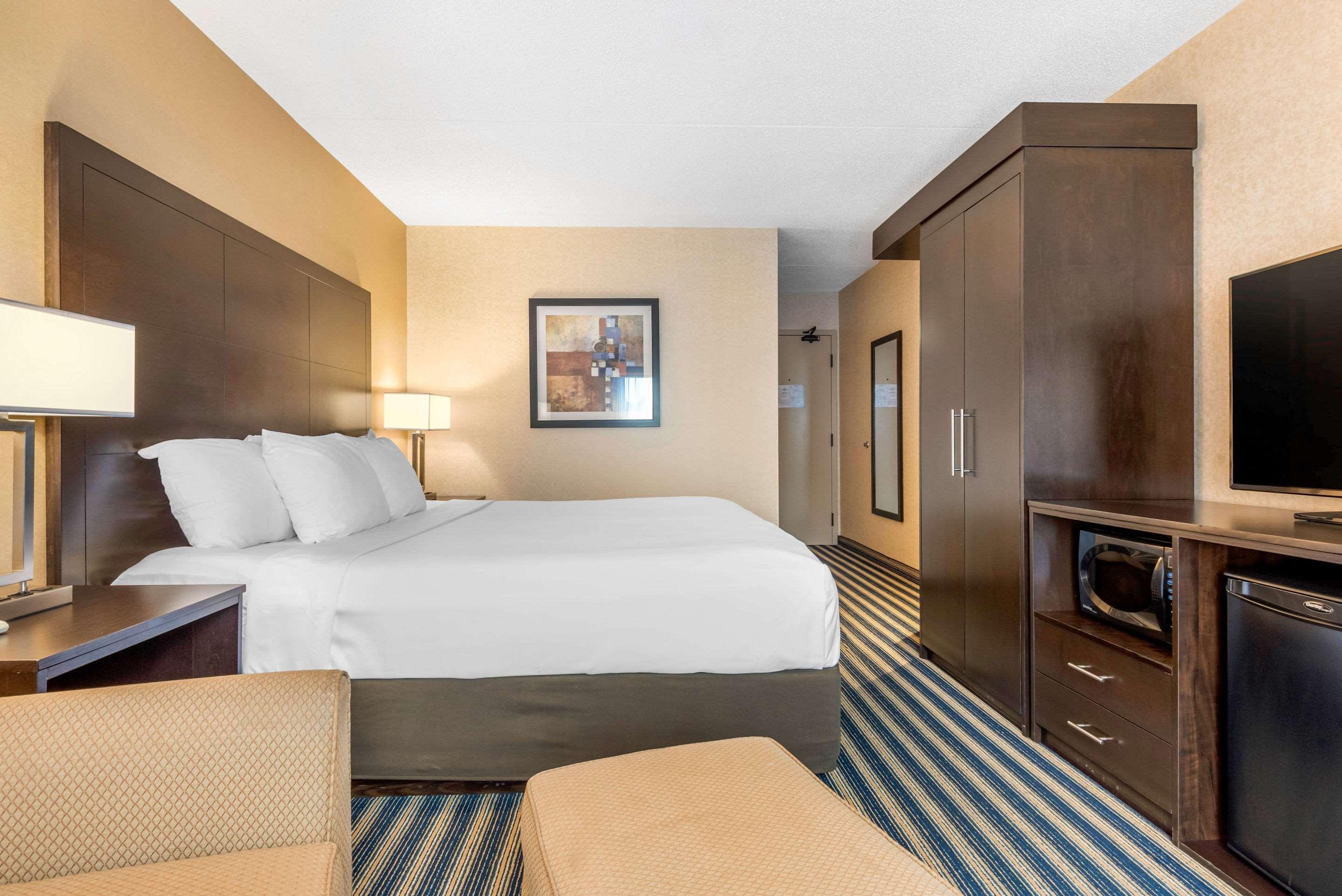 Comfort Inn 3*